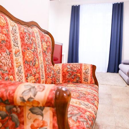 Stefania Apartment Centre Praha Eksteriør bilde