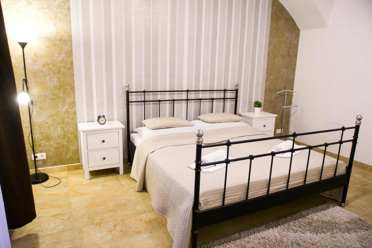 Stefania Apartment Centre Praha Eksteriør bilde