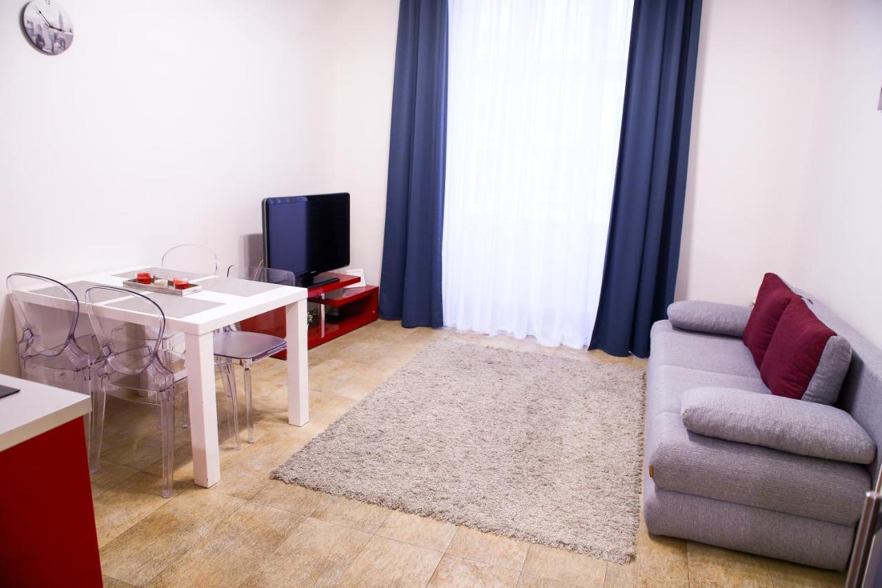 Stefania Apartment Centre Praha Eksteriør bilde