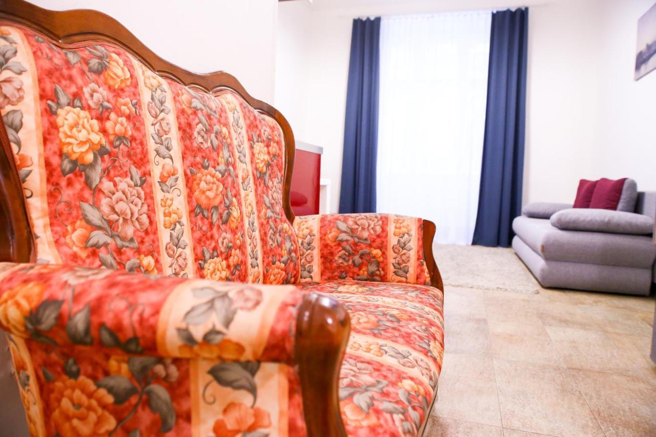 Stefania Apartment Centre Praha Eksteriør bilde